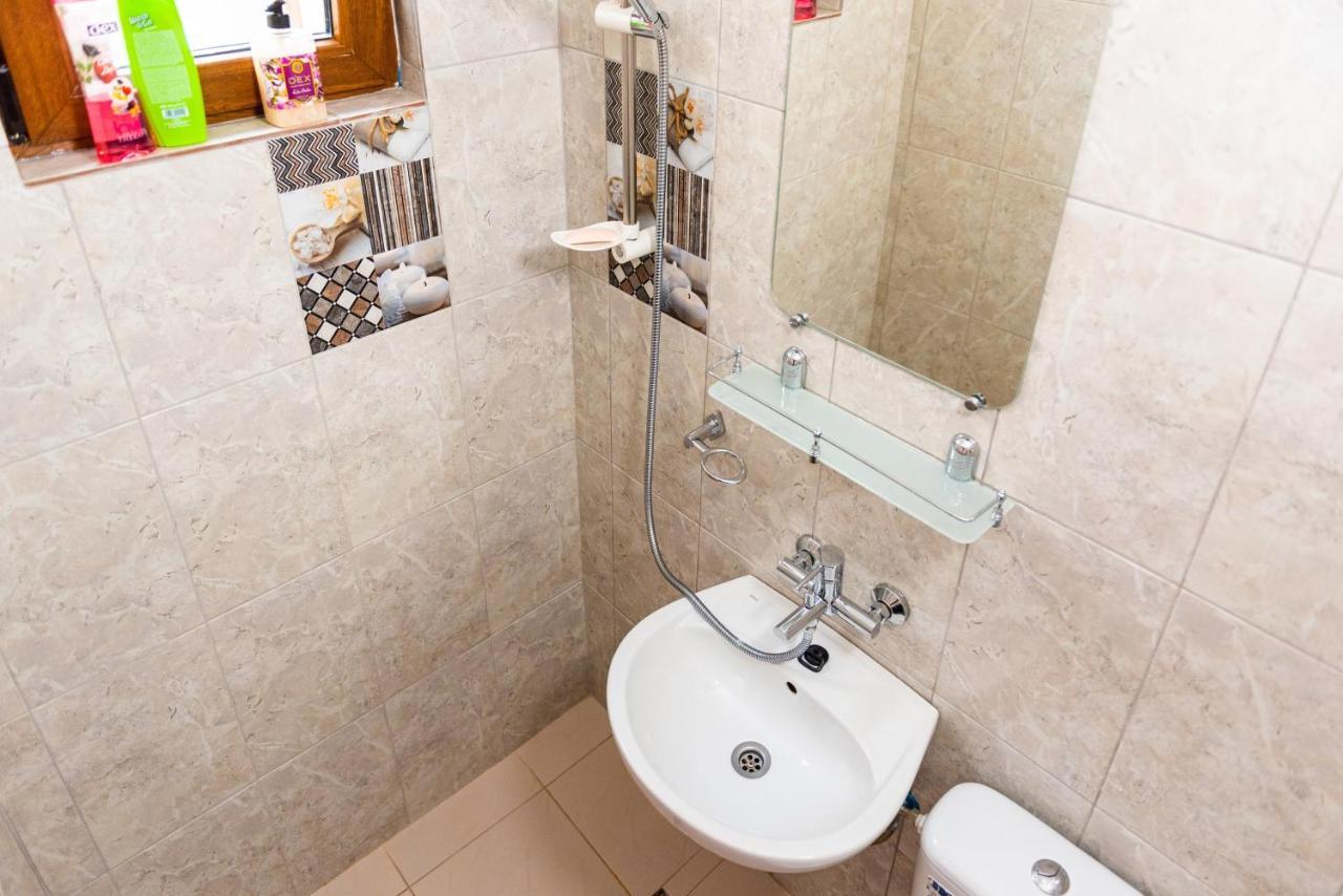 Center Walking Apartment And Room 부쿠레슈티 외부 사진